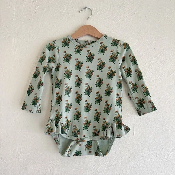 Kate Quinn Floral Ruffle Onesie C016 - Picture 1 of 4